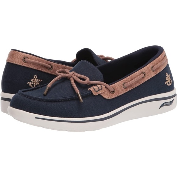 Skechers Shoes - SKECHERS Women's Arch Fit Uplift Shoreline Shoe Size 7